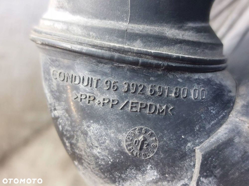 OBUDOWA FILTRA POWIETRZA C3 I 1.1 8V 9640668280 9645397980 9639269180 - 6