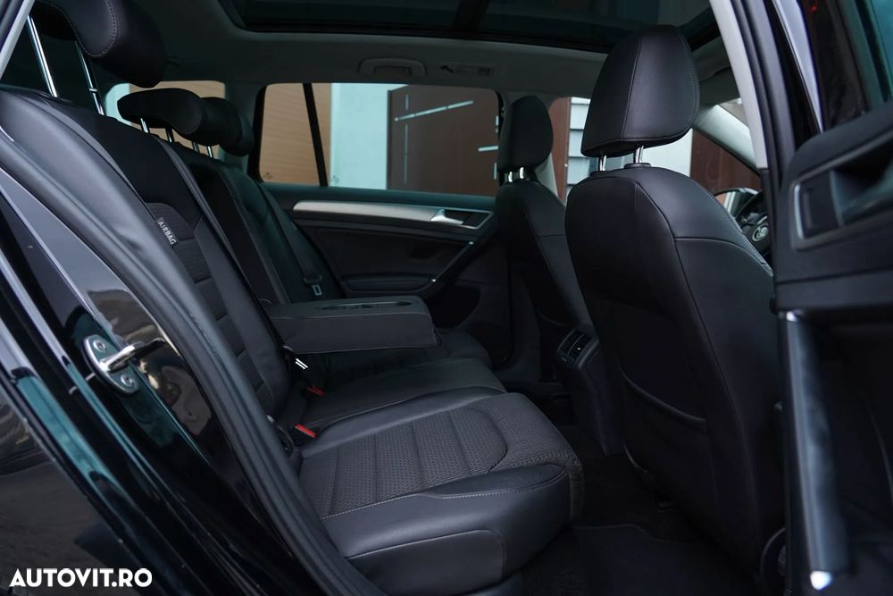 Volkswagen Golf Variant 2.0 TDI (BlueMotion Technology) Highline - 14