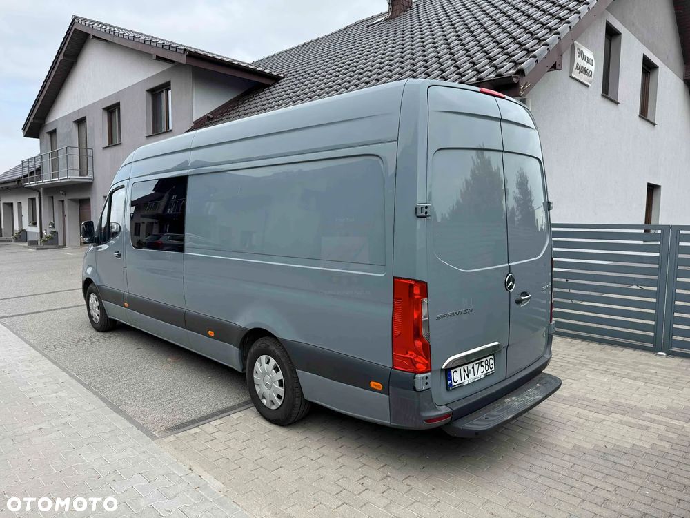 Mercedes-Benz SPRINTER - 4