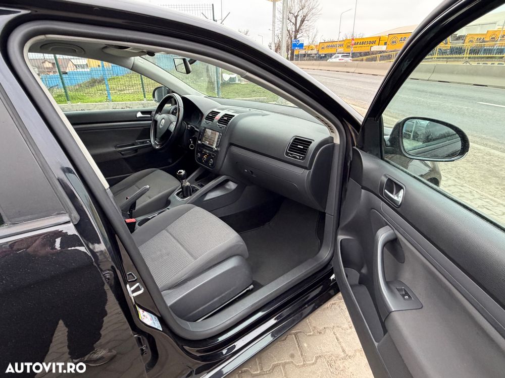 Volkswagen Jetta 1.9 TDI DPF United - 7