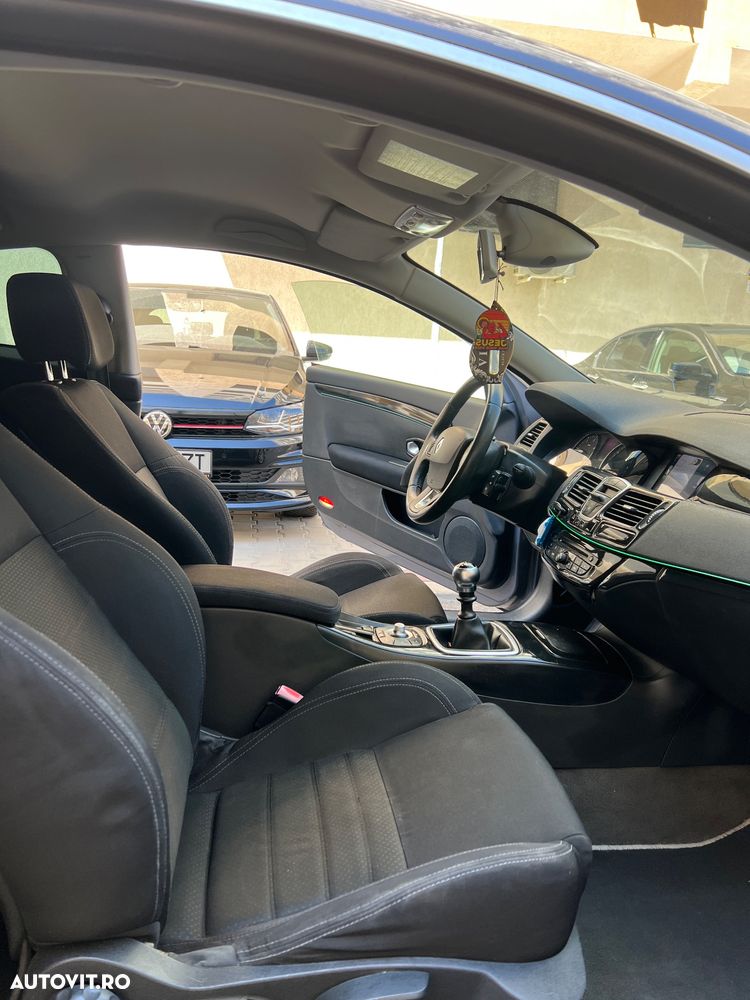 Renault Laguna - 26