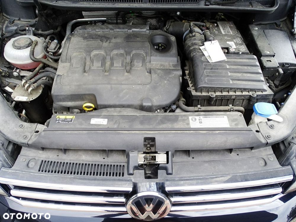 Volkswagen Touran - 39