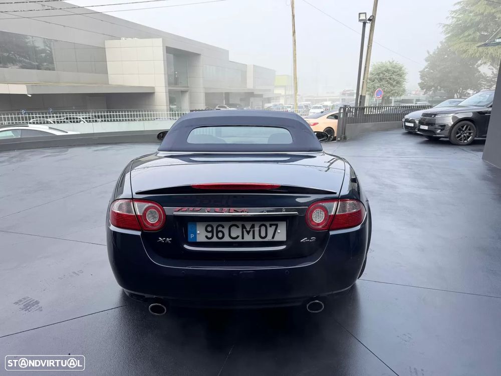 Jaguar XK XK8 4.2 Covertible Classic - 14