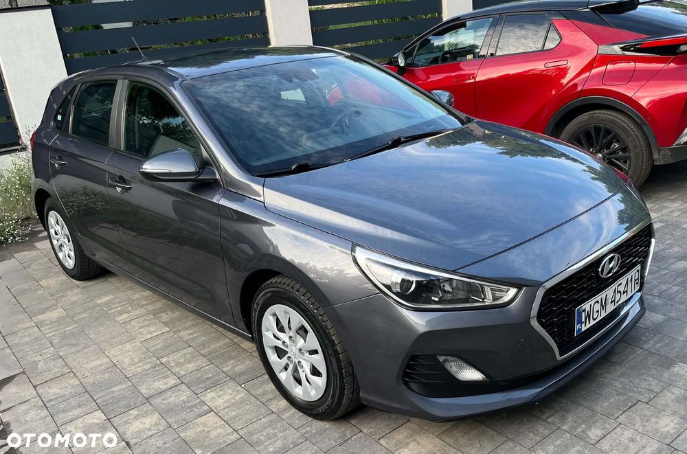 Hyundai i30 1.5 DPI Comfort - 9
