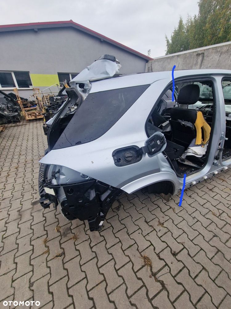 ćwiartka tylna prawa mercedes gle 167 suv - 1