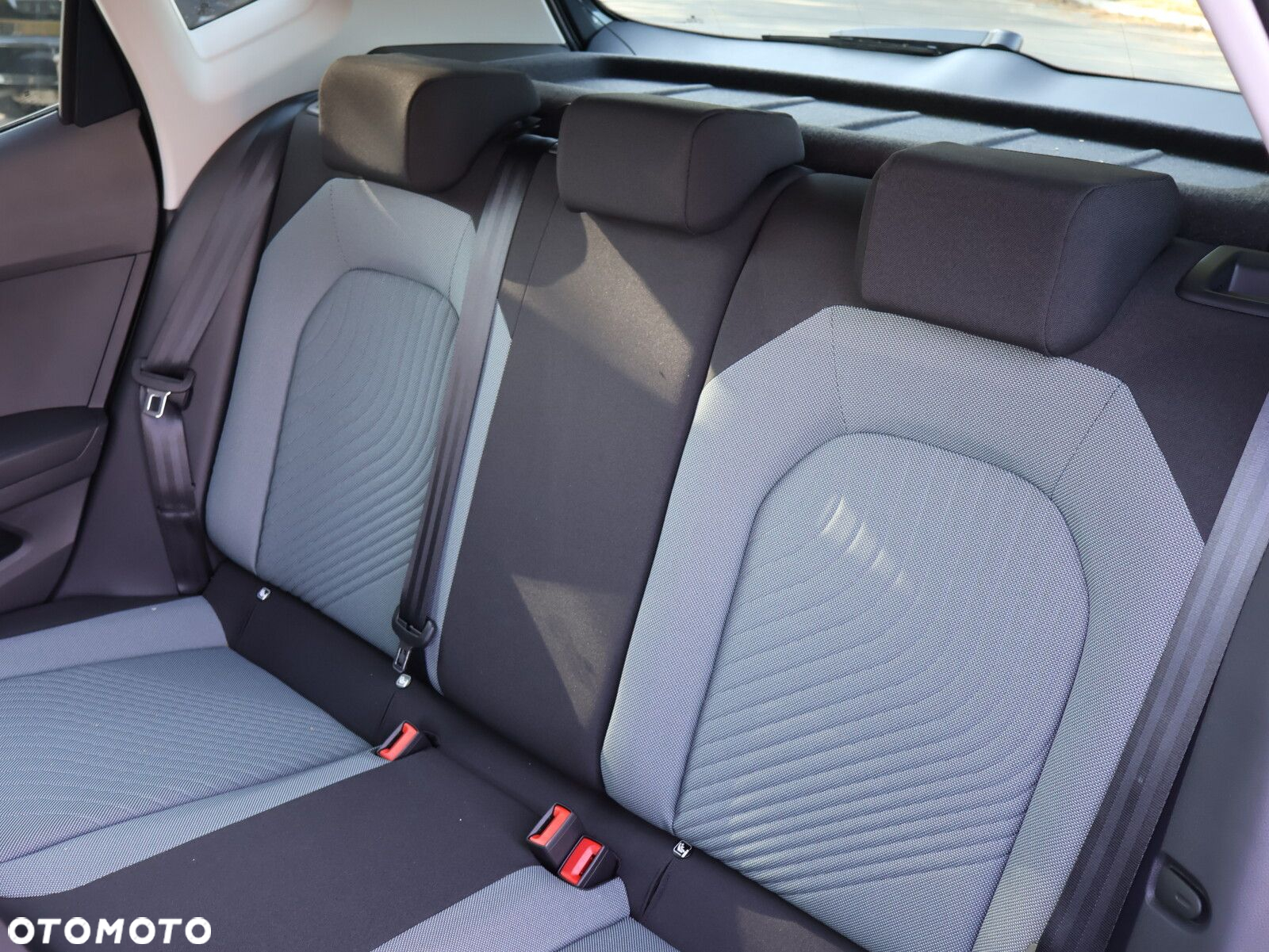Seat Arona 1.0 TSI Marina S&S DSG - 36