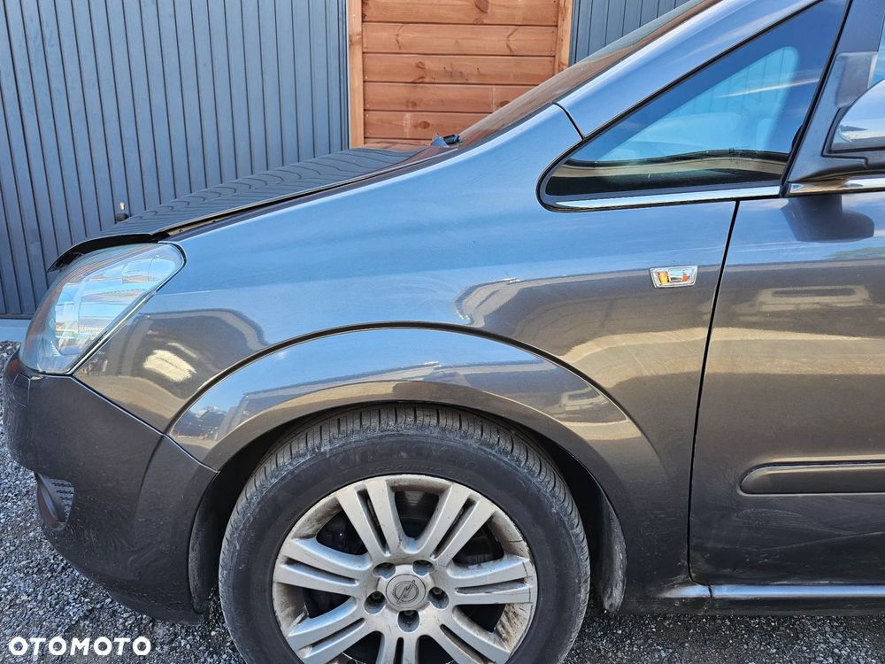 BŁOTNIK LEWY PRZÓD LEWY PRZEDNI OPEL ZAFIRA B Z177 - 2