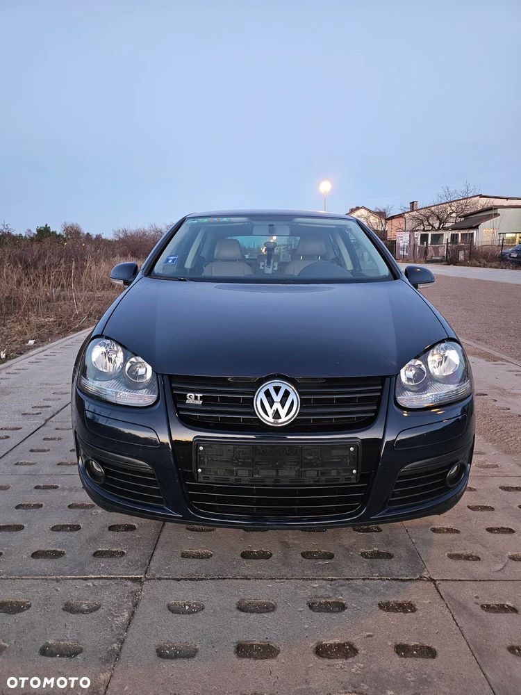 Volkswagen Golf - 7