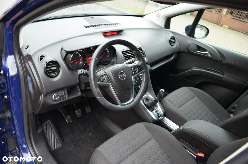 Opel Meriva - 22