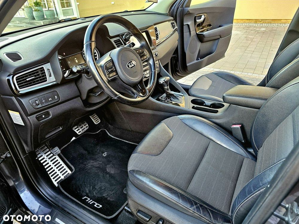 Kia Niro - 12