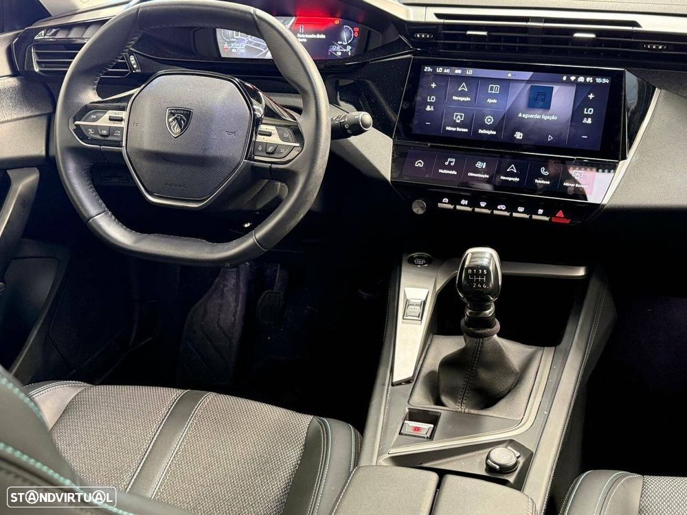 Peugeot 308 1.2 PureTech Allure - 20