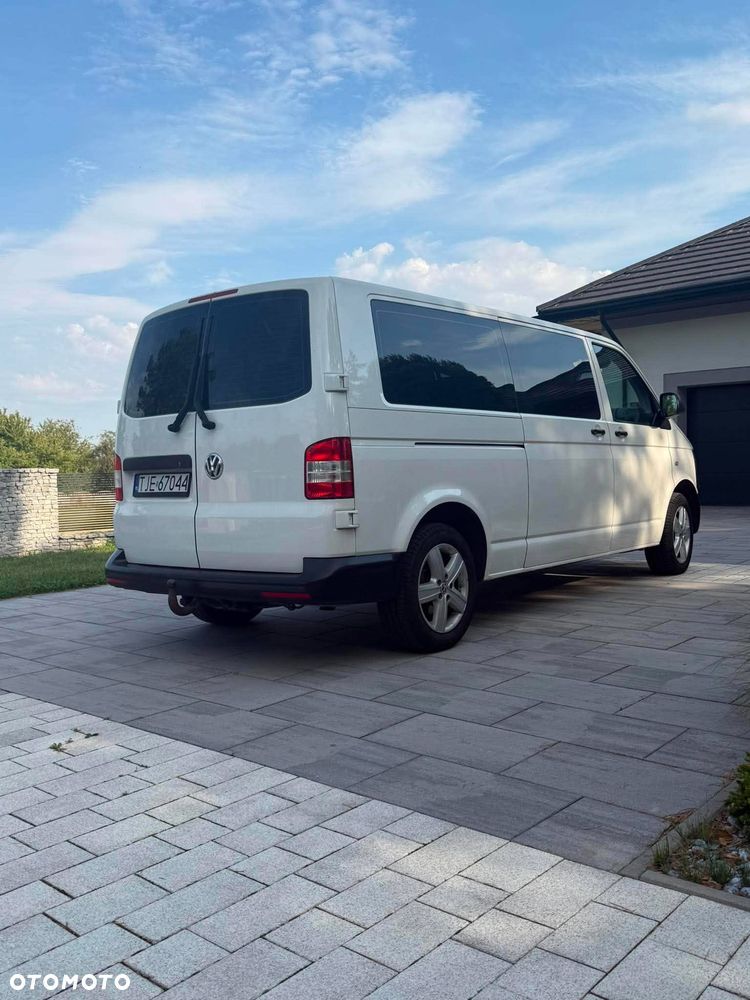Volkswagen Transporter L2H2 4Motion - 2