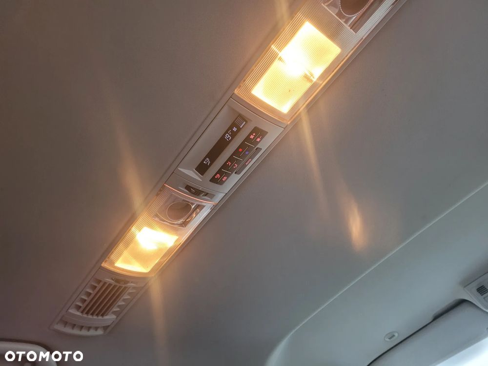 Volkswagen Caravelle L1 Comfortline - 15