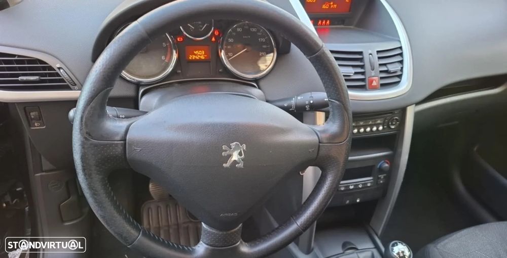 Peugeot 207 1.4 HDi Trendy - 13