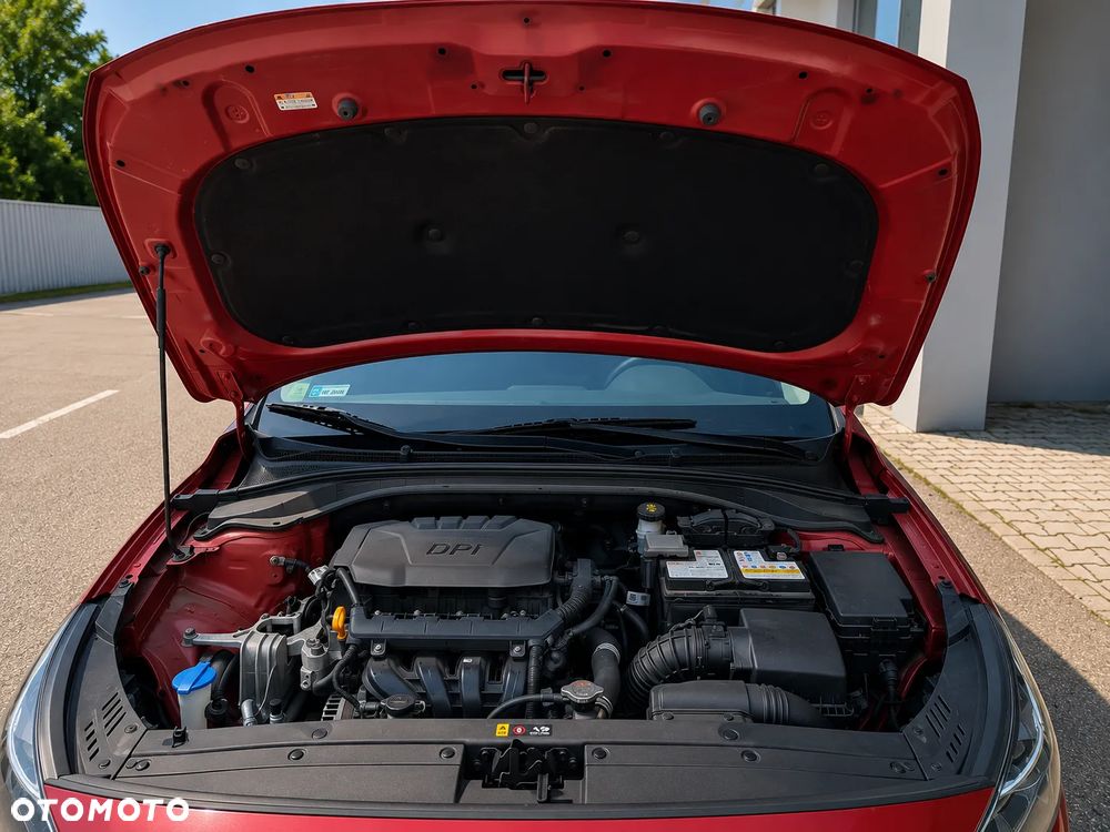 Hyundai i30 1.5 DPI Classic + - 7