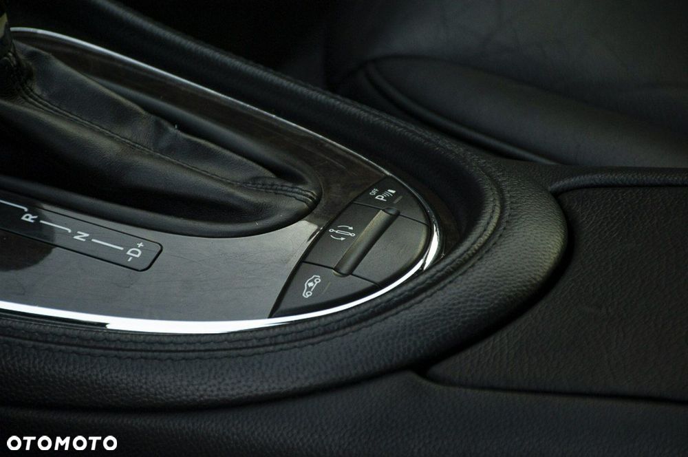 Mercedes-Benz CLS 500 7G-TRONIC - 40