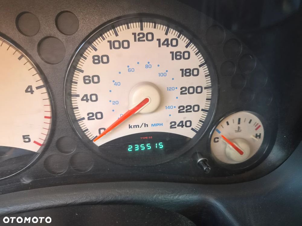 Jeep Cherokee - 7