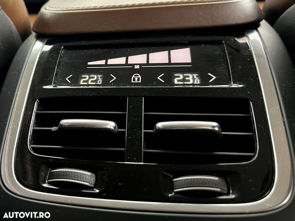 Volvo XC 90 D5 AWD Inscription - 11