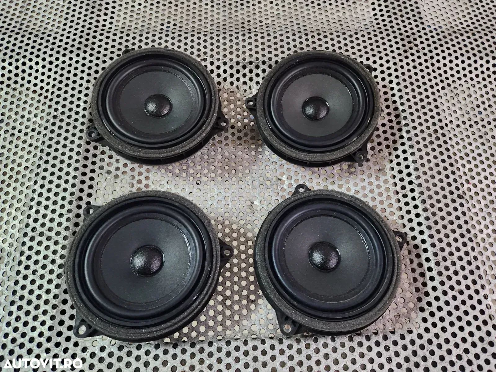 Baxe Boxa Difuzor Usa Bmw Seria 1 Seria 2 F40 F44 F45 F46 X1 X2 F39 F48 Mini I3 Cod  Model Dupa 201 - 1