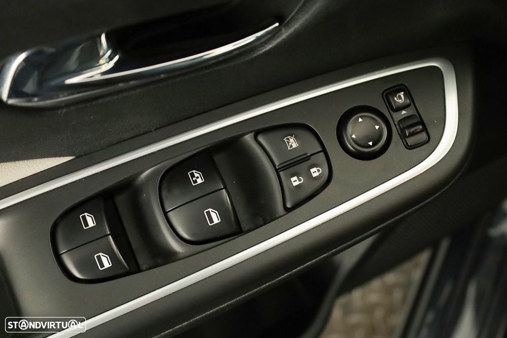 Nissan Micra 1.0 IG-T N-Design Black CVT - 17