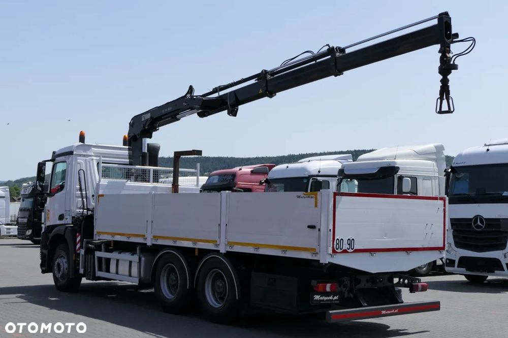 Mercedes-Benz AROCS 2633 / 6X4 / SKRZYNIA 6,55 M + HDS HIAB 144 / STEROWANIE RADIOWE / ROTATOR / WIDŁY - 4