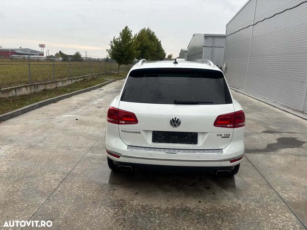 Volkswagen Touareg - 23
