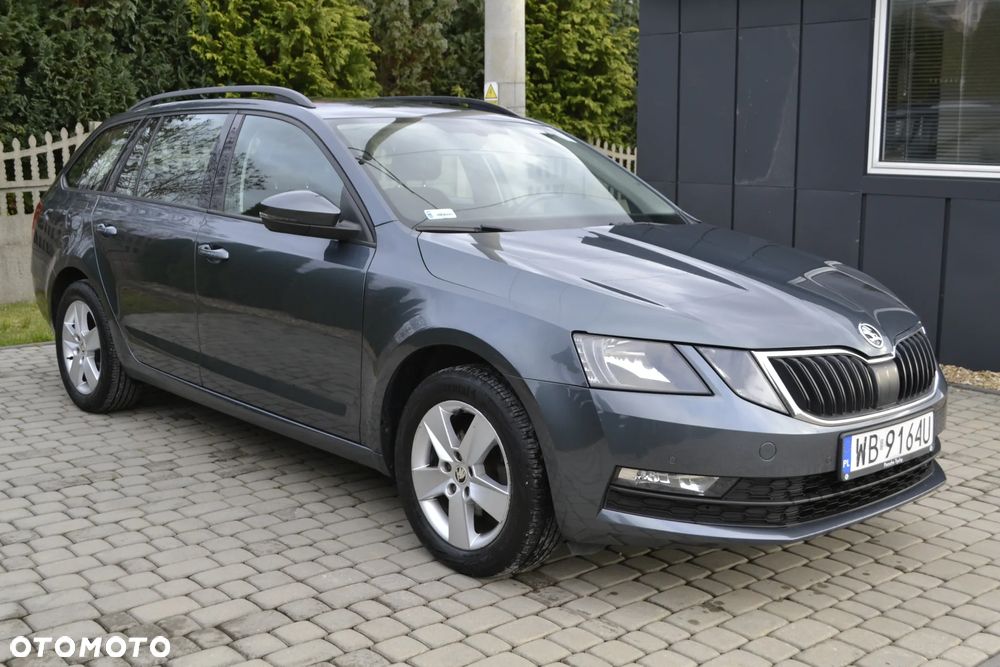 Skoda Octavia 1.6 TDI Ambition - 8