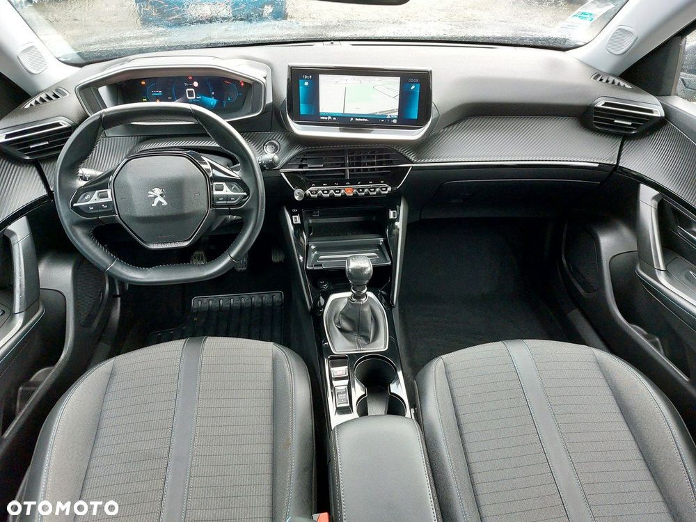 Peugeot 2008 - 14