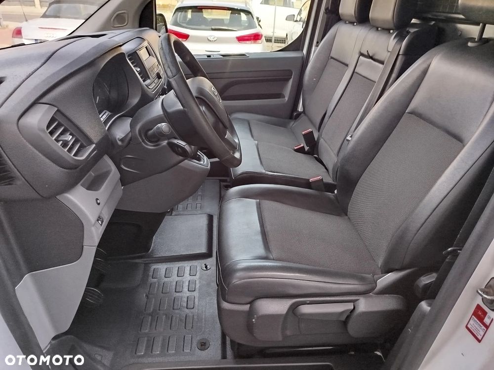 Toyota PROACE - 13