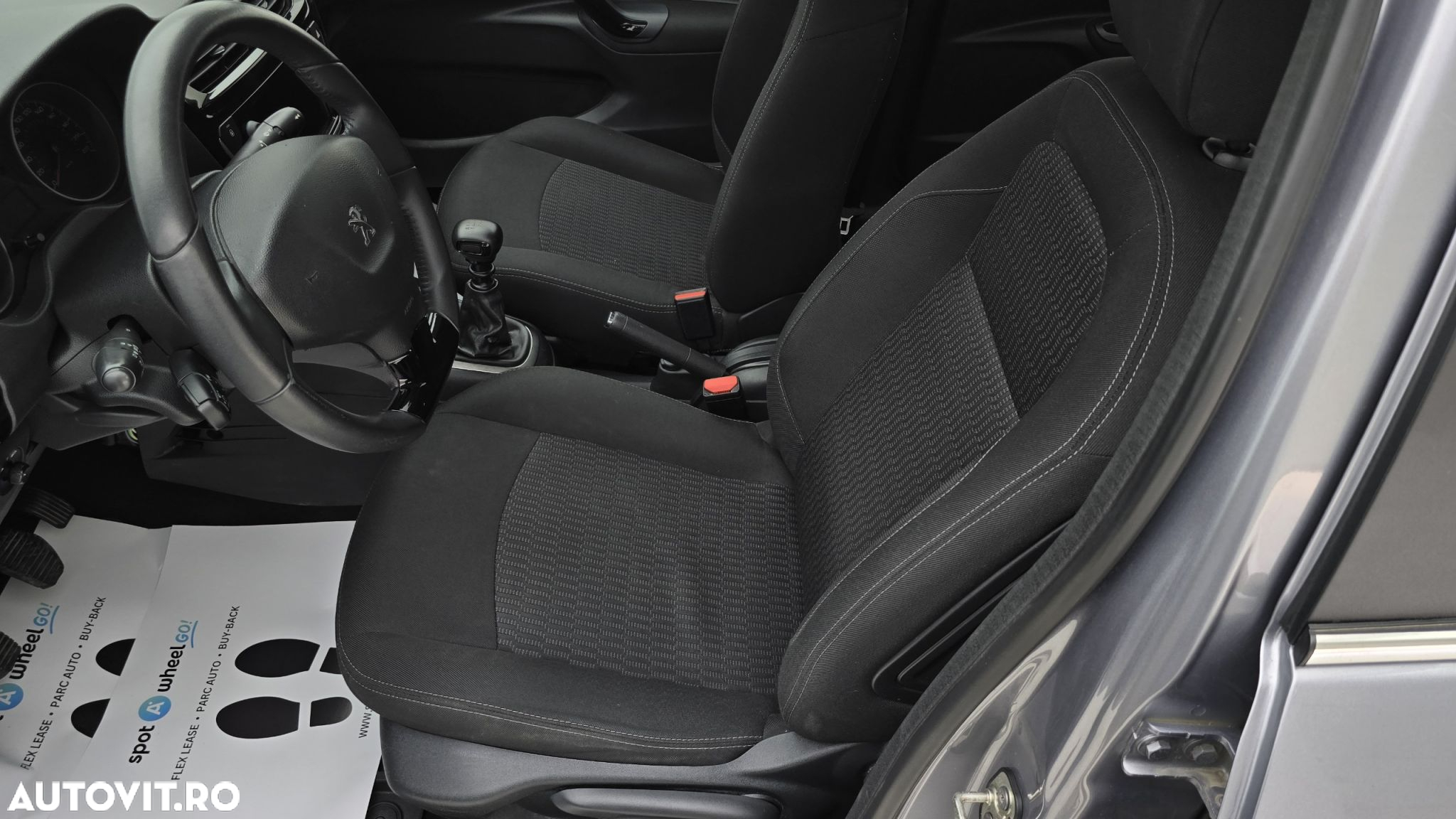 Peugeot 301 1.5 BlueHDI FAP Allure - 11