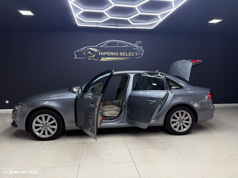 Audi A4 2.0 TDI exclusive Multitronic - 8