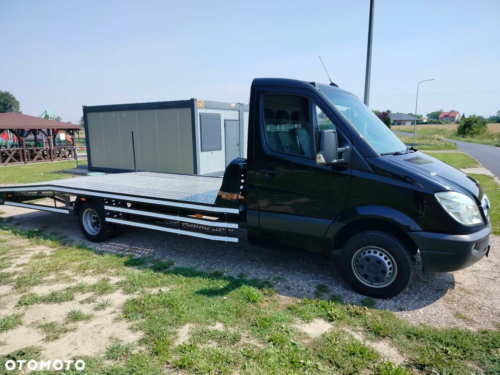 Mercedes-Benz Sprinter - 4