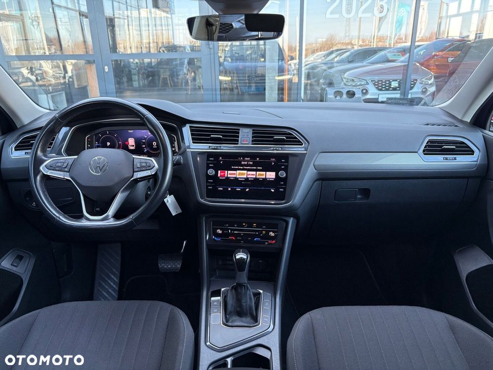 Volkswagen Tiguan Allspace - 11