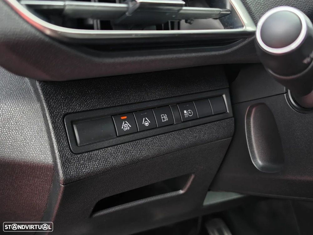 Peugeot 3008 1.6 Hybrid4 GT e-EAT8 - 12
