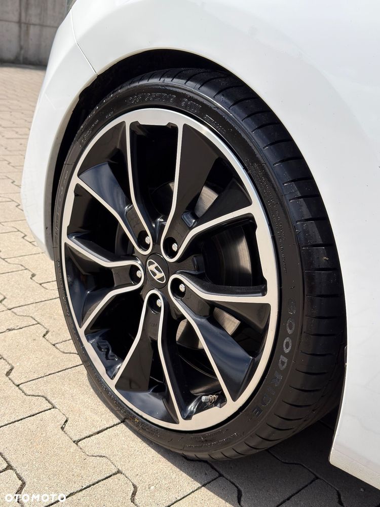 Hyundai i30 1.6 CRDi Premium - 40