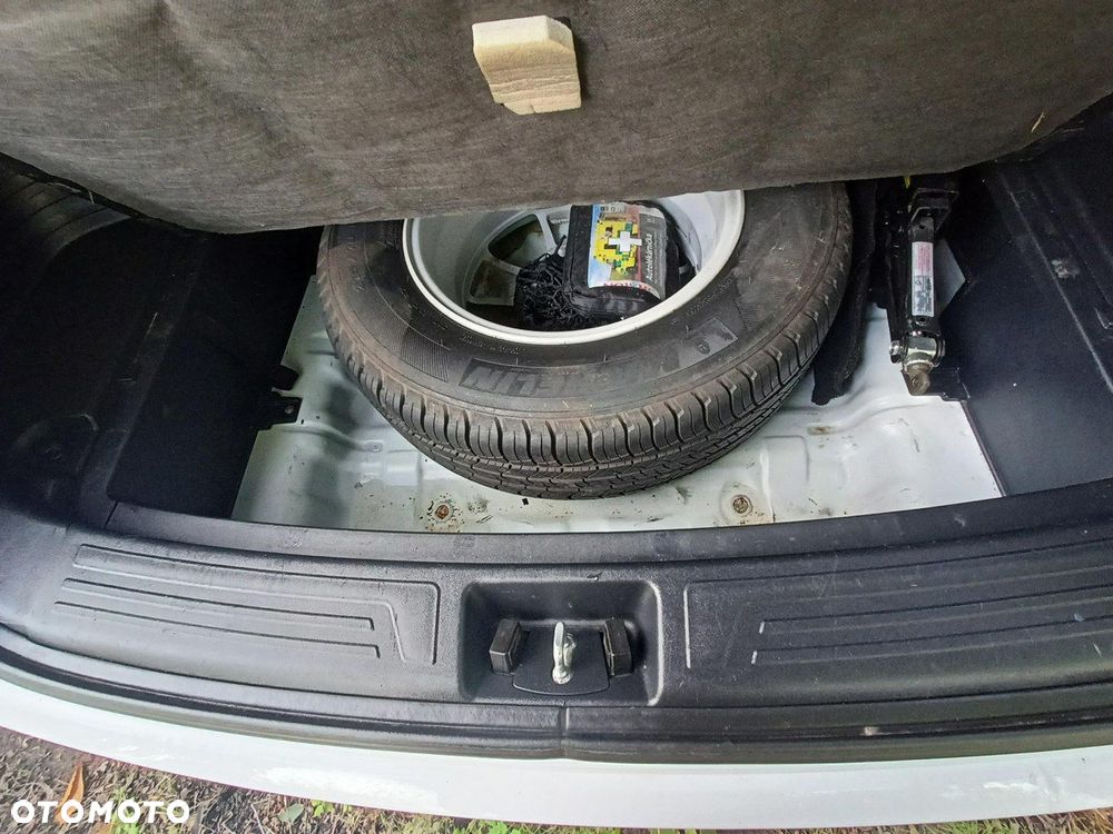 Hyundai ix35 - 23