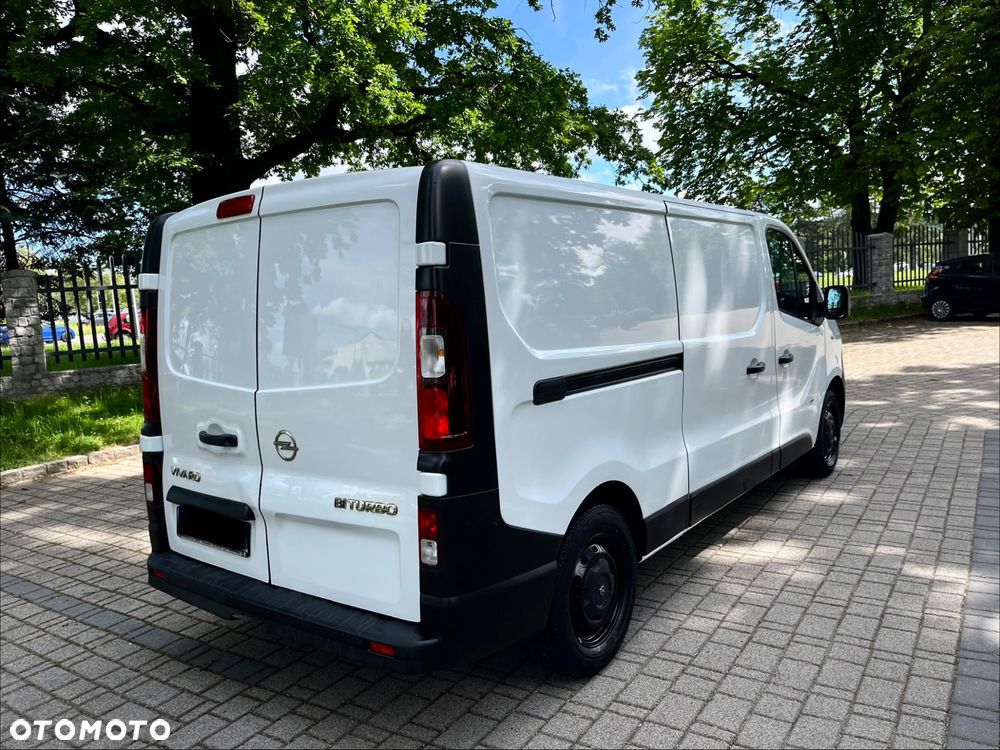 Opel Vivaro - 5