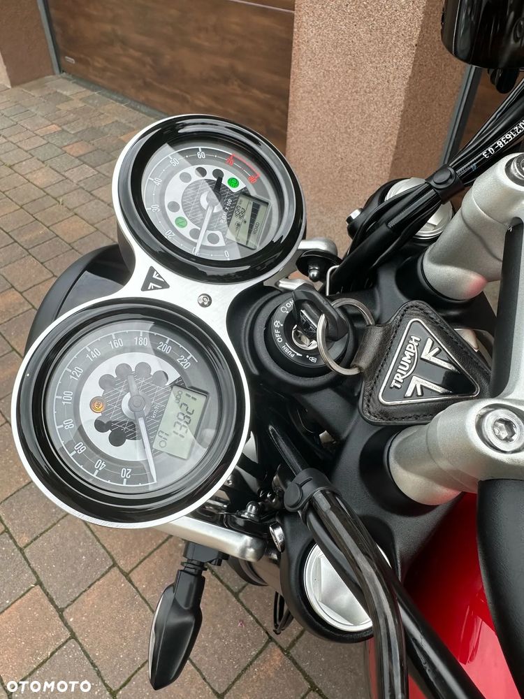 Triumph Speed Twin - 6