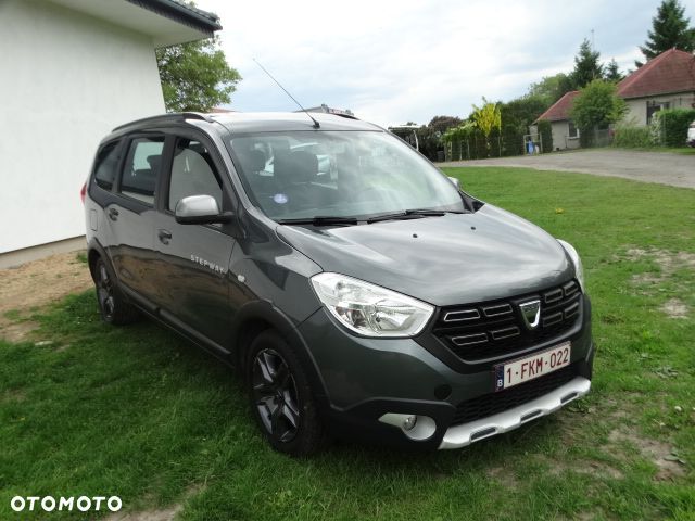 Dacia Lodgy TCe 115 Stepway - 6