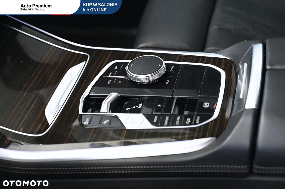 BMW X5 xDrive40d mHEV - 12