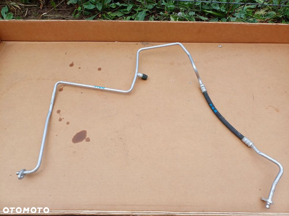 Dacia Duster I 1.5 dCi przewód klimatyzacji 924406088R