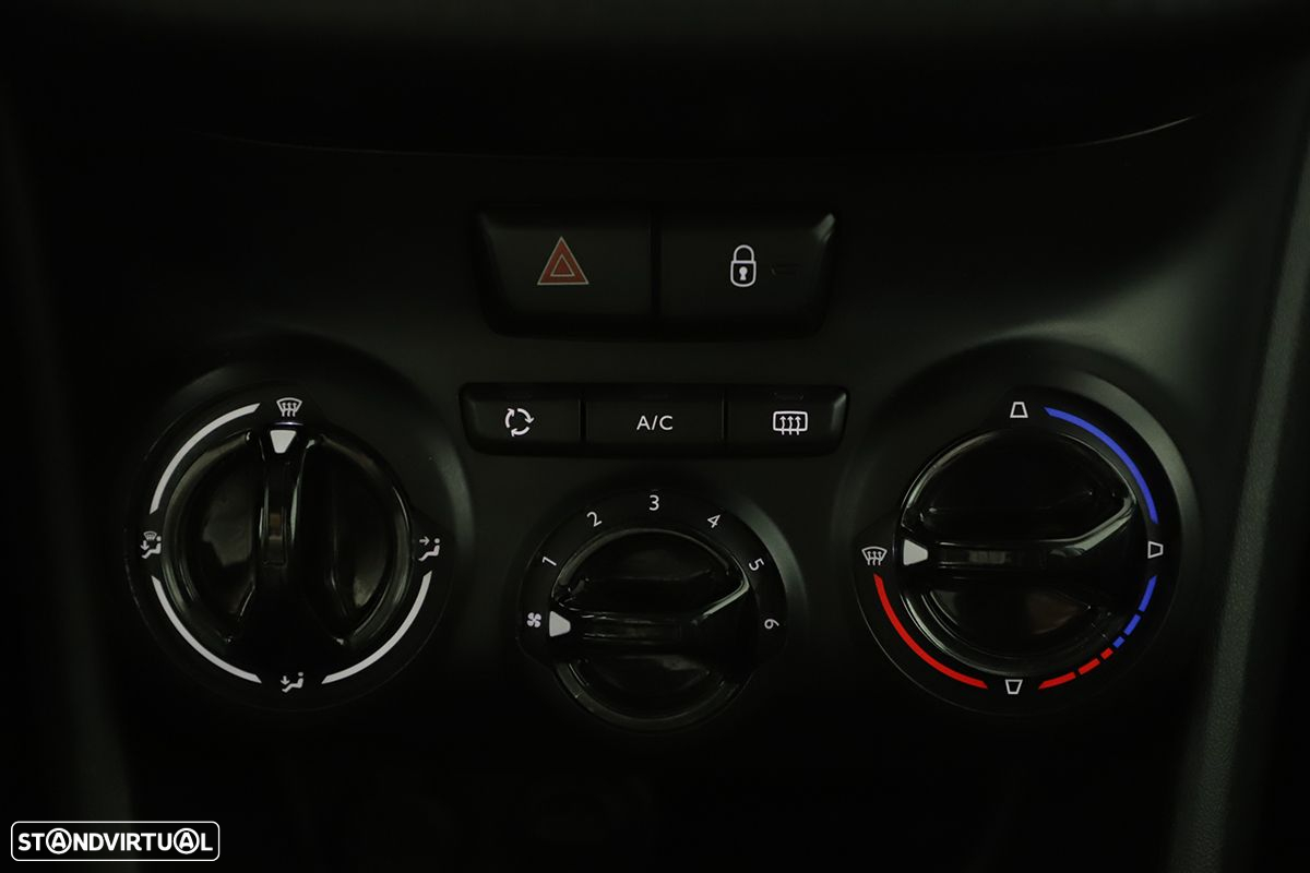 Peugeot 2008 1.2 PureTech Style - 11