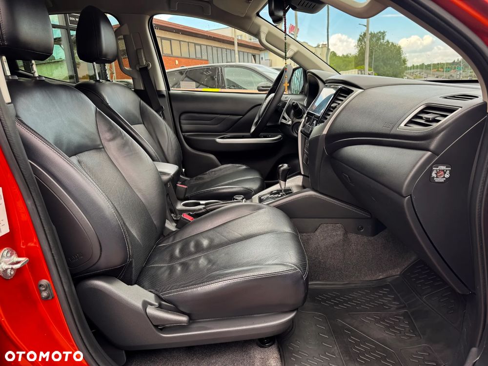 Mitsubishi L200 2.2 d DC Instyle Plus - 17