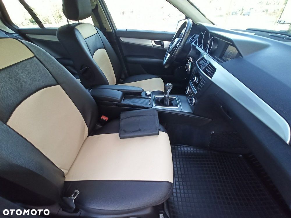 Mercedes-Benz Klasa C - 8