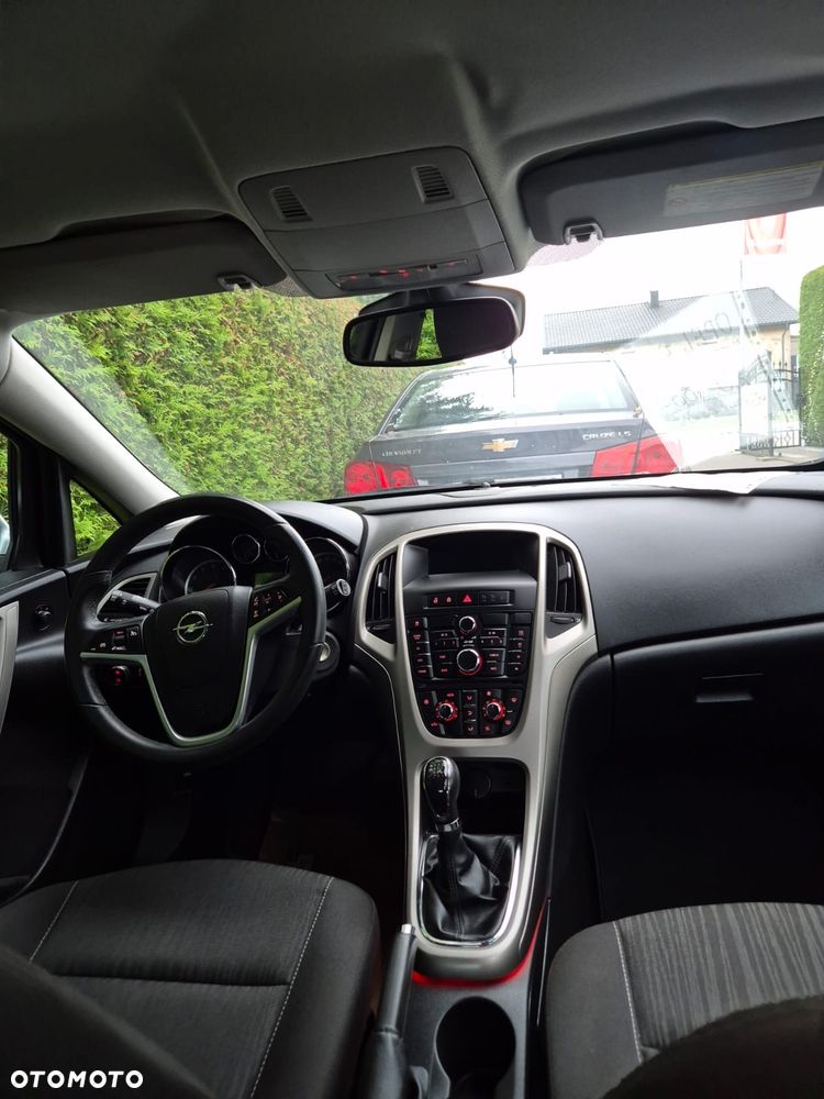 Opel Astra - 8