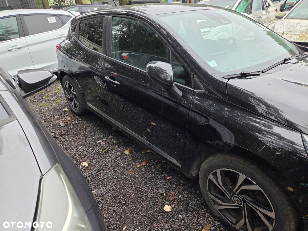 Renault Clio BLUE dCi 85 BUSINESS EDITION - 4