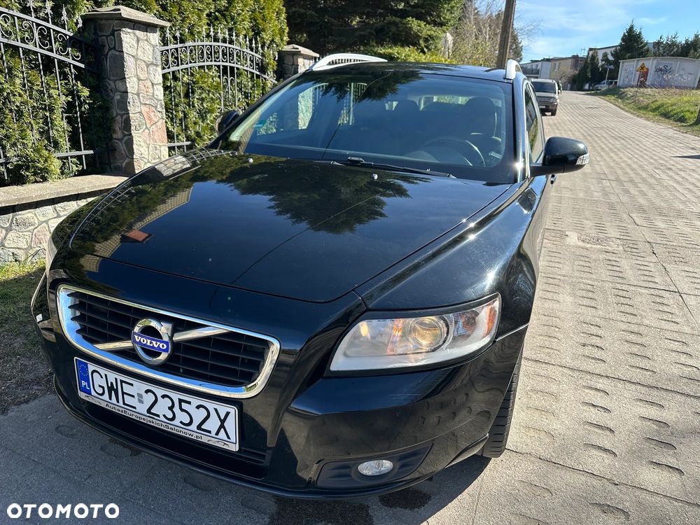 Volvo V50 DPF D2 Momentum - 1