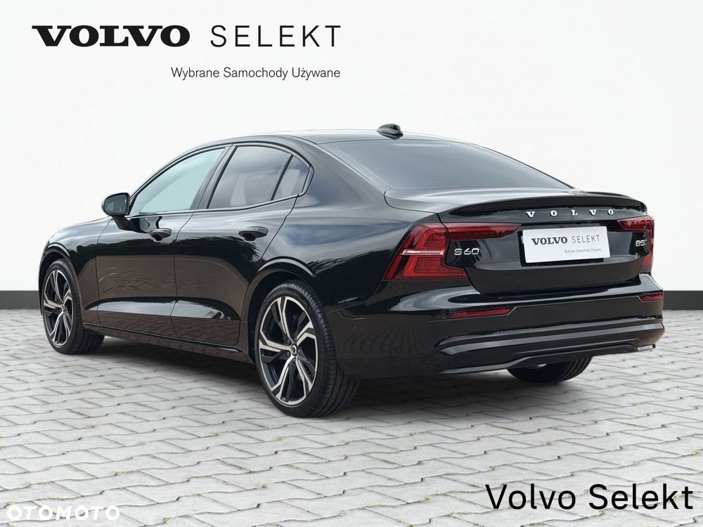 Volvo S60 B5 B AWD Plus Dark - 9