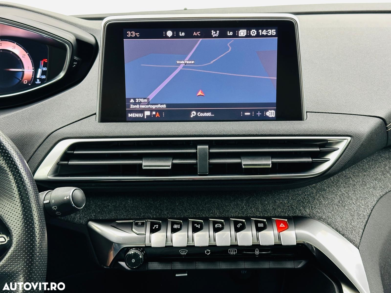 Peugeot 5008 - 31