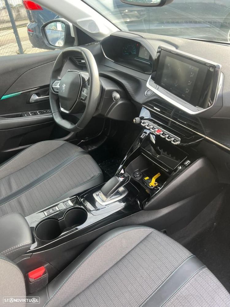 Peugeot e-208 50 kWh Active - 6